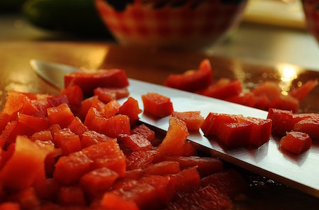 red-bell-peppers-knife-chef